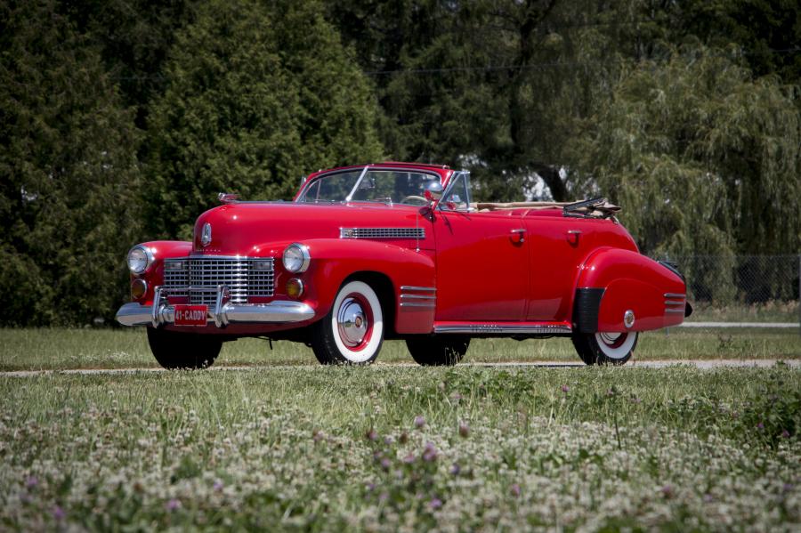  Cadillac Series 62 Convertible Sedan (6229D) 1941 года  (фото 10 из 51)